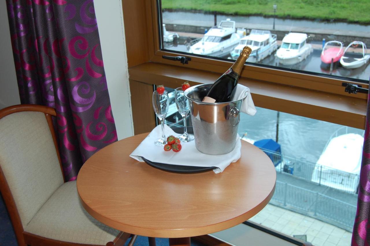 Leitrim Marina Hotel Carrick on Shannon Zewnętrze zdjęcie